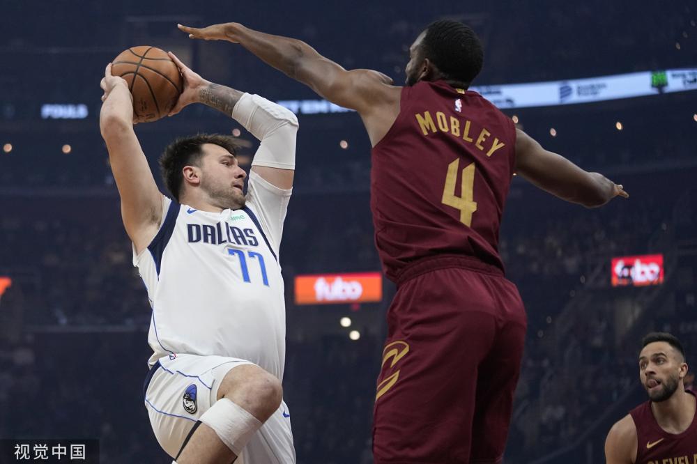 萨尔的缺阵 萨尔的缺阵