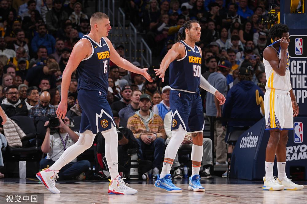 随着中国射 随着中国射